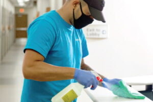Read more about the article Outsourcing Versus Insourcing Your Commercial Cleaning in Atlanta, Georgia